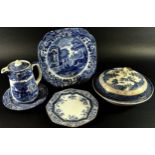 A willow pattern chaffing dish Norfolk pattern sandwich set with six plates and serving dish,