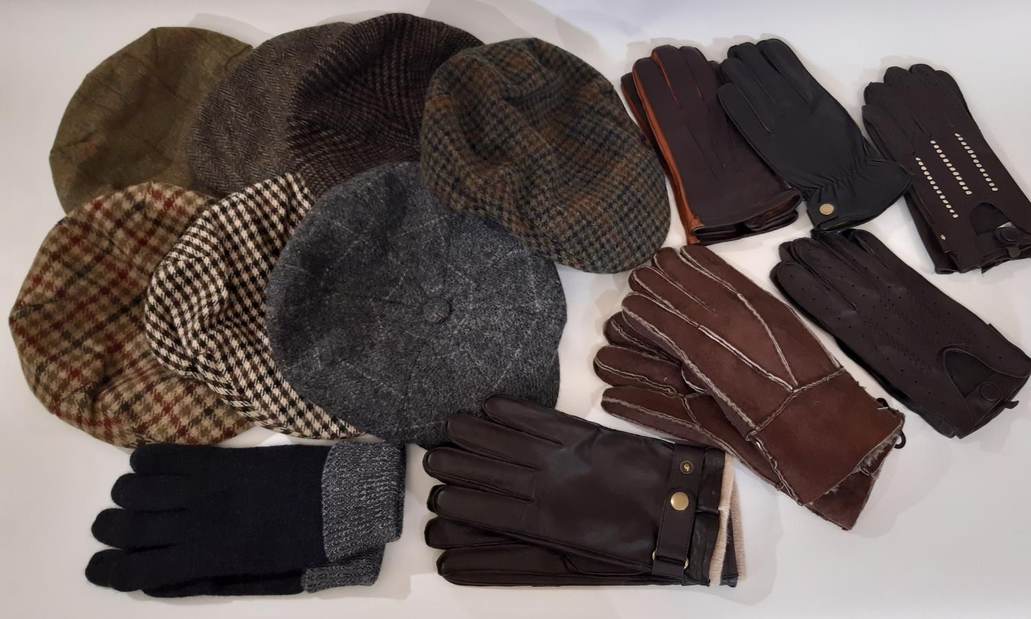 Men's hats, gloves and shoes comprising an Orvis felt trilby hat XL (as new with tags), 6 tweed flat - Image 6 of 7