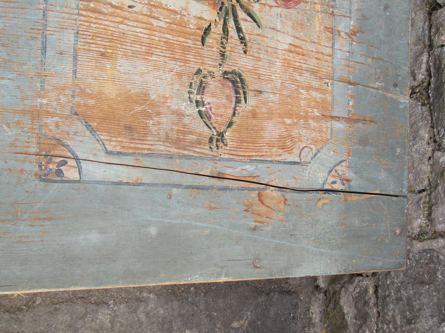 A continental painted pine marriage chest with original detail, 135cm wide - Image 15 of 15