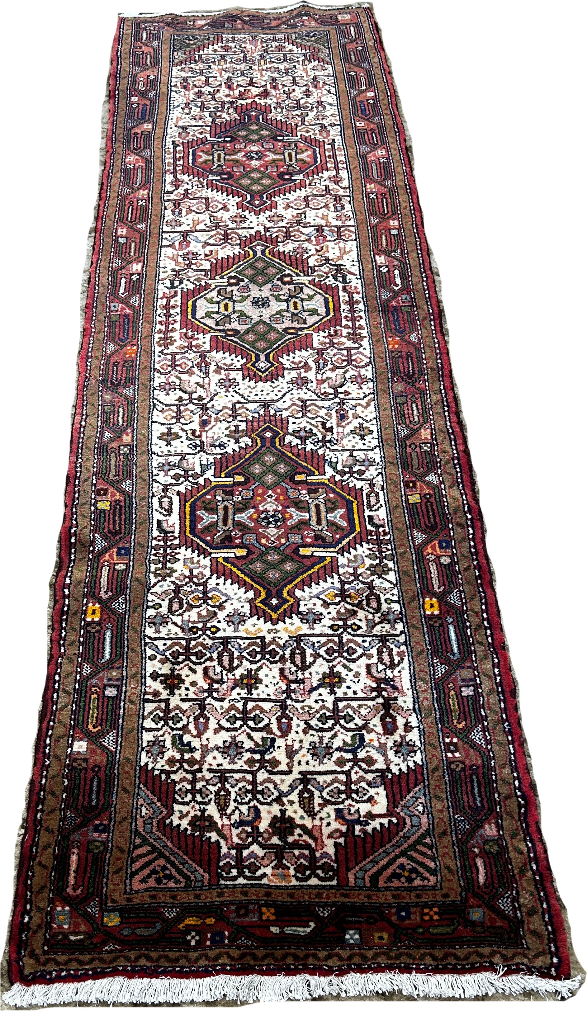 North West Persian Hamadan Runner, with a row of three extended medallions ,312 x .87cm - Image 2 of 3