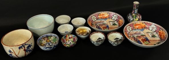 Mixed collection of oriental ceramics to include Two Imari bowls, Chinese style Studio pieces, etc