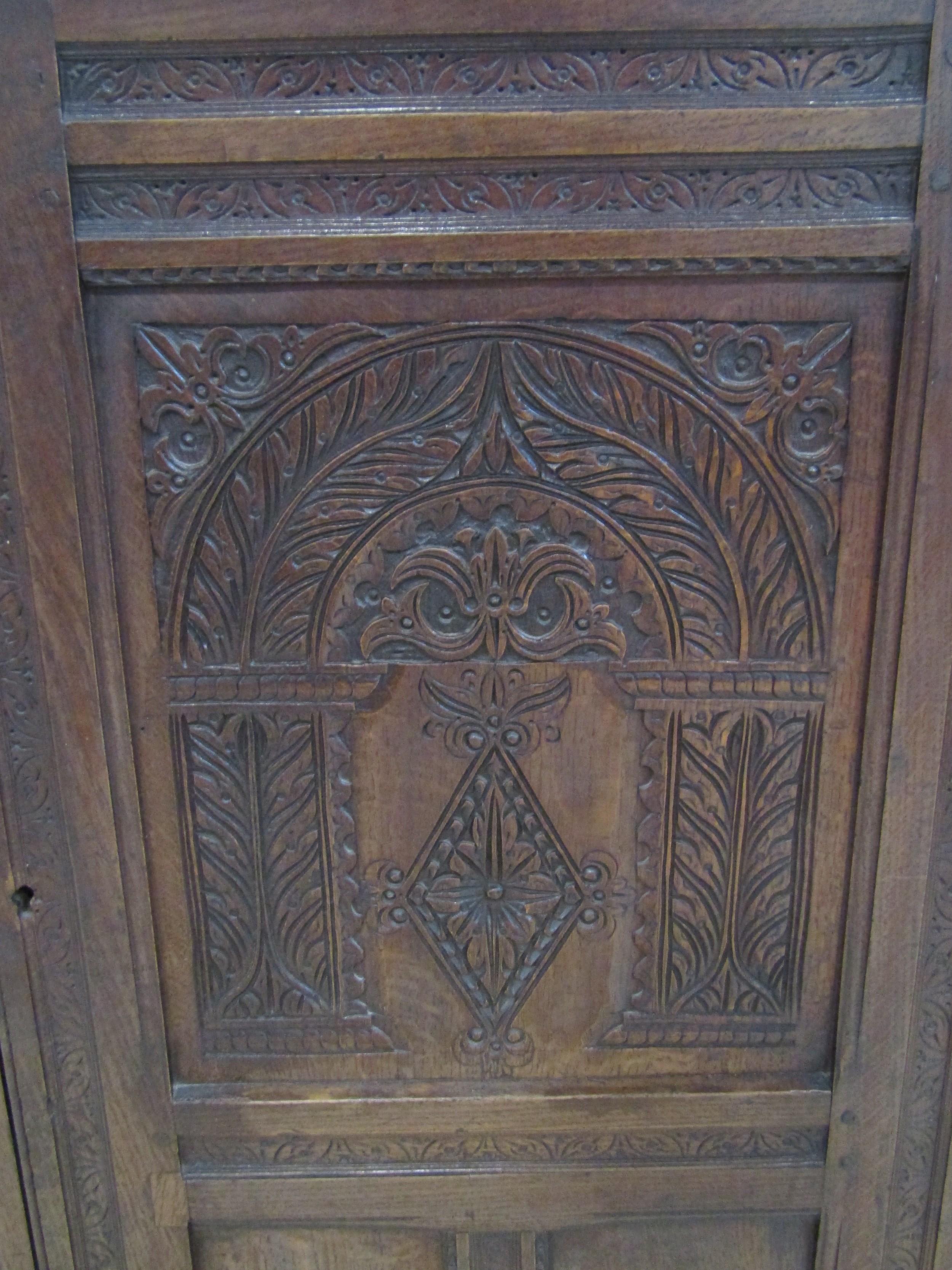 An old English style carved oak side cupboard in the Elizabethan style with panelled framework and - Image 4 of 6