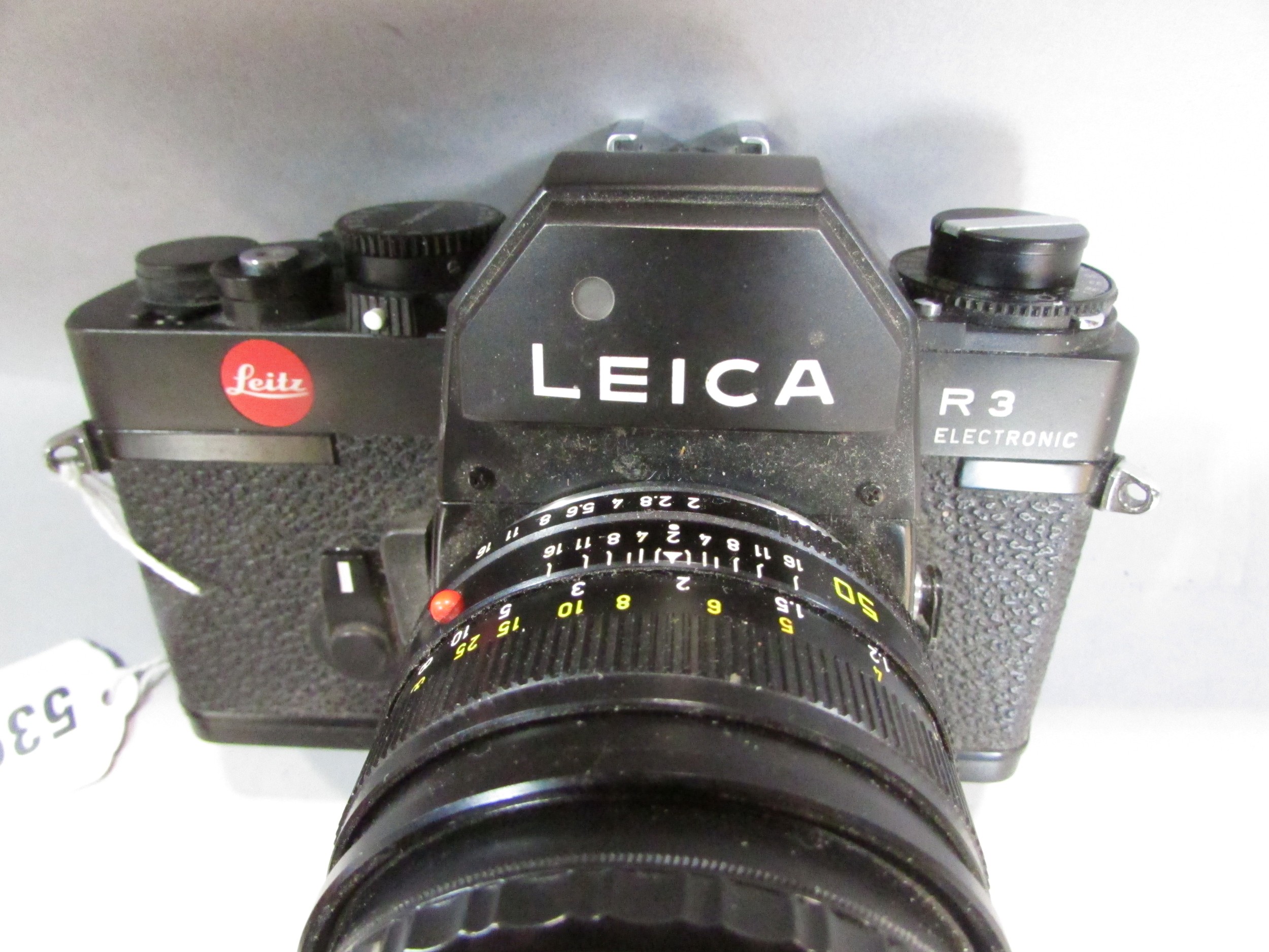 A Leica R3 electronic camera in its original box and leather case, together with a Sangamo Weston - Image 4 of 6