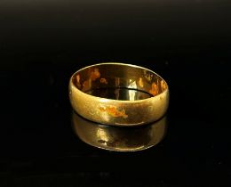 Antique 22ct wedding ring, size M, 3.4g