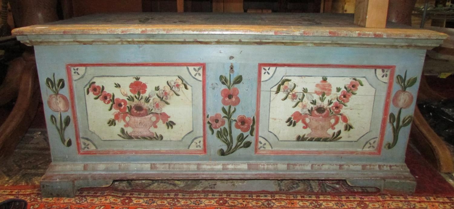 A continental painted pine marriage chest with original detail, 135cm wide - Image 10 of 15