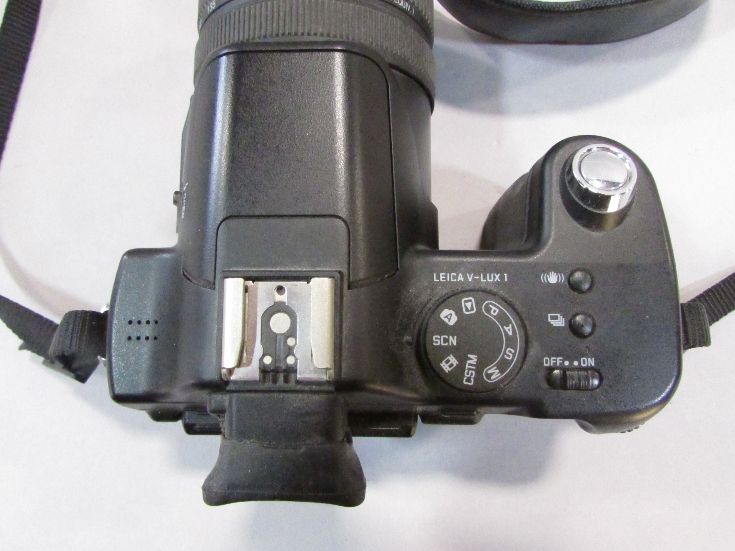 A Leica V Lux 1 camera - Image 4 of 9