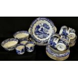 A Grainger Worcester blue and white tea set with chinoiserie detail, banded borders, to include side