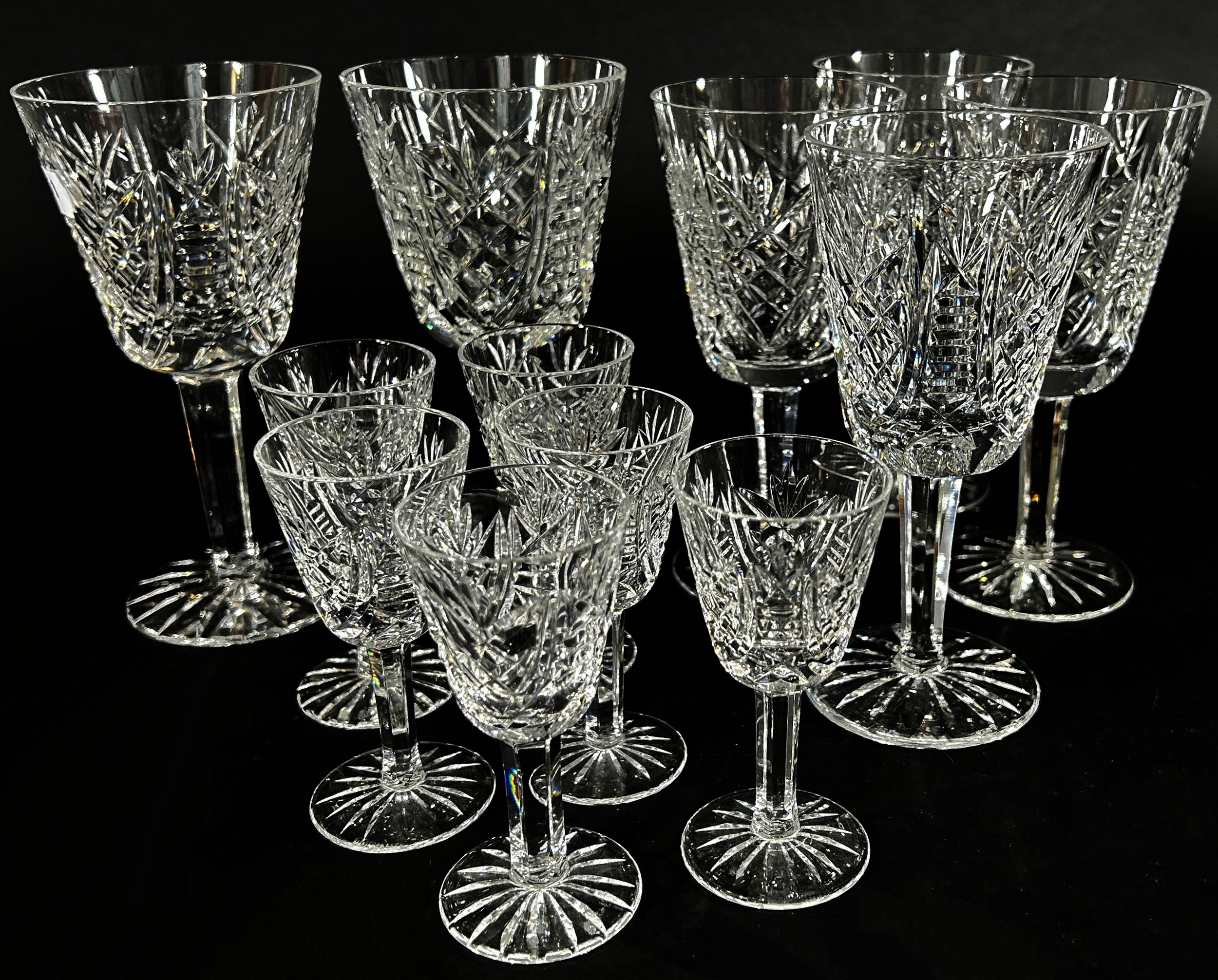 Waterford Crystal Glass Ware, to include, seven red wine glasses, seven champagne flutes, six - Image 2 of 3