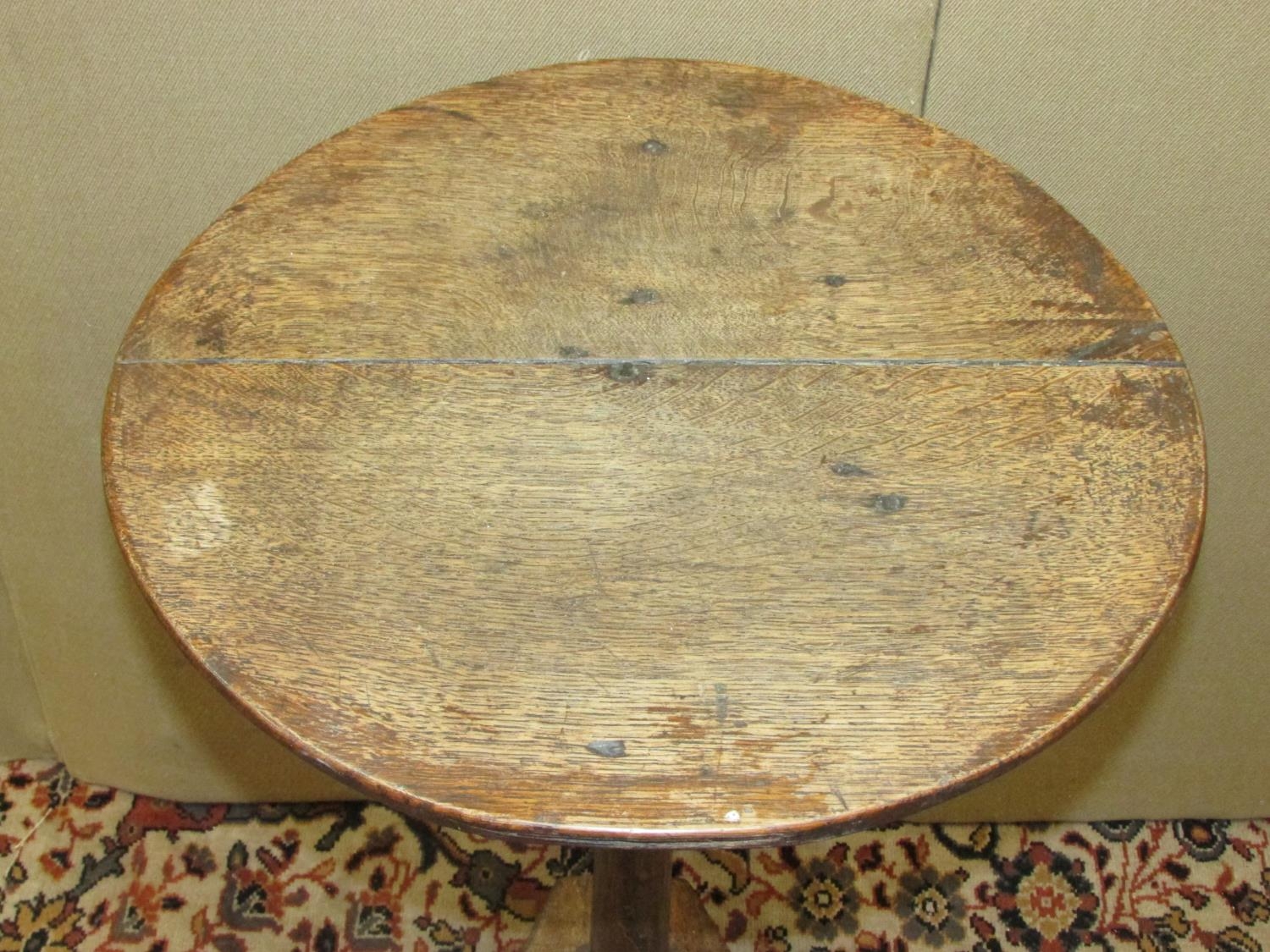 A simple Georgian countrymade occasional table in mixed woods, the oak top raised on a simple - Image 4 of 4