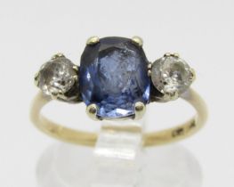 Yellow metal three stone topaz and colourless gem ring, size N, 2.4g