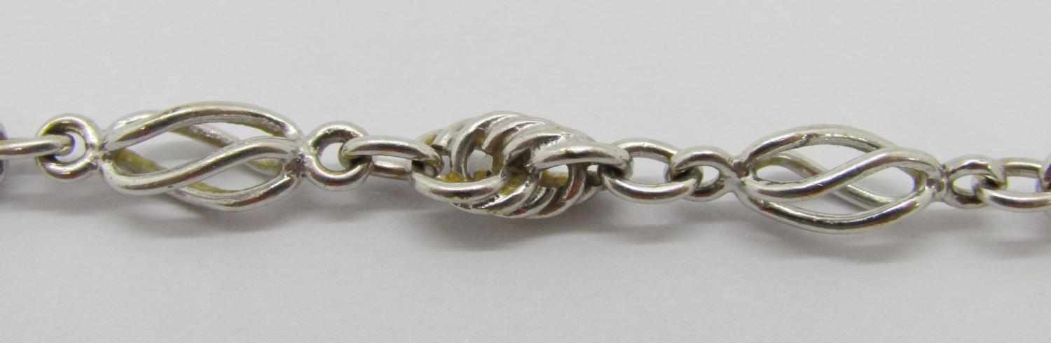 9ct white gold fancy twist link chain necklace, with later 18ct white gold lobster clasp, 41.5cm L - Image 6 of 6