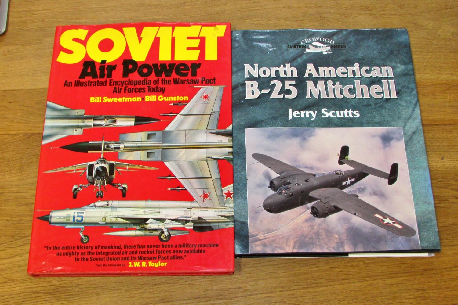An extensive library of books of military / aviation interest (60+) to include pre & post WWII - Image 6 of 6