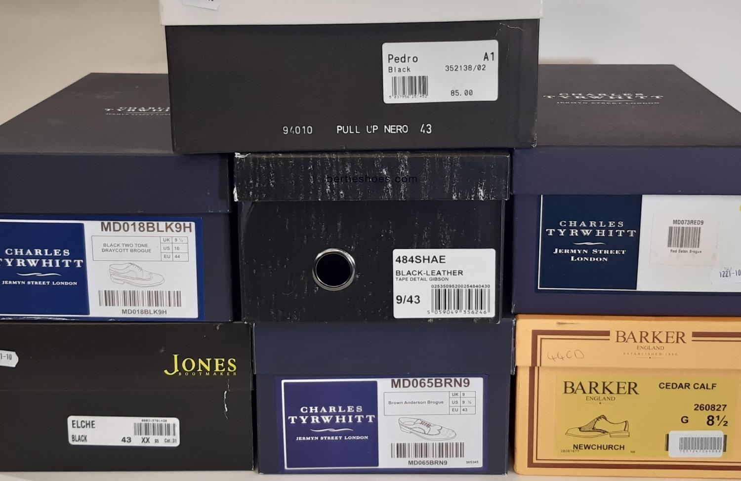 7 pairs of good quality men's shoes/boots/brogues all boxed and appear unworn including shoes by - Image 2 of 5