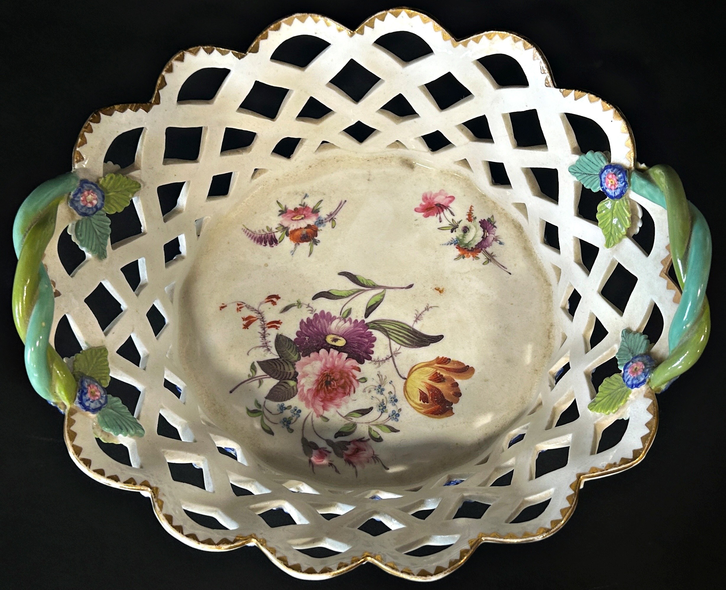 A 19th century lattice work basket with hand painted floral panels - Image 2 of 4