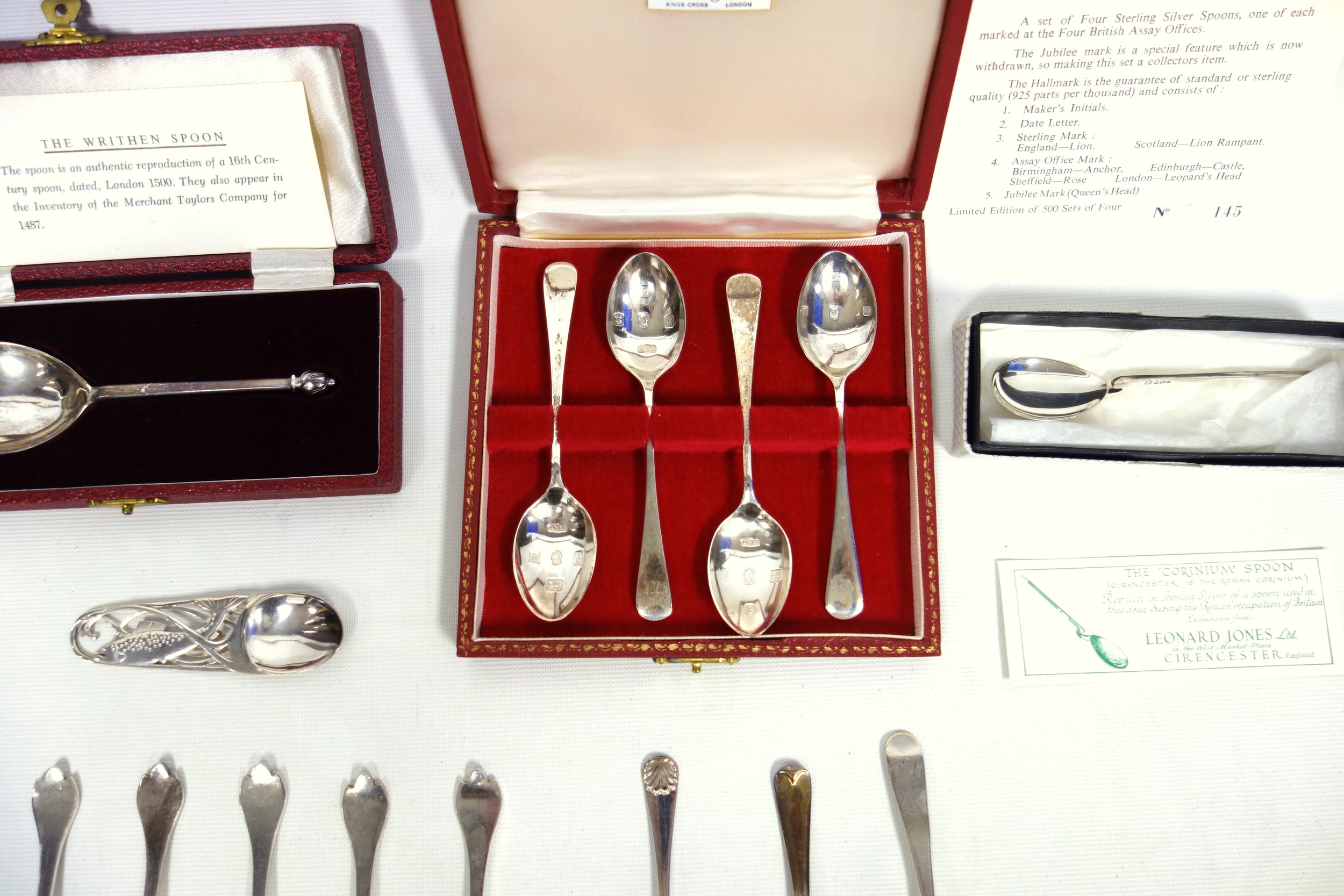 Set of 6 George V silver Dog Nose Pattern coffee spoons, by William Hutton & Sons, Sheffield, - Image 2 of 3