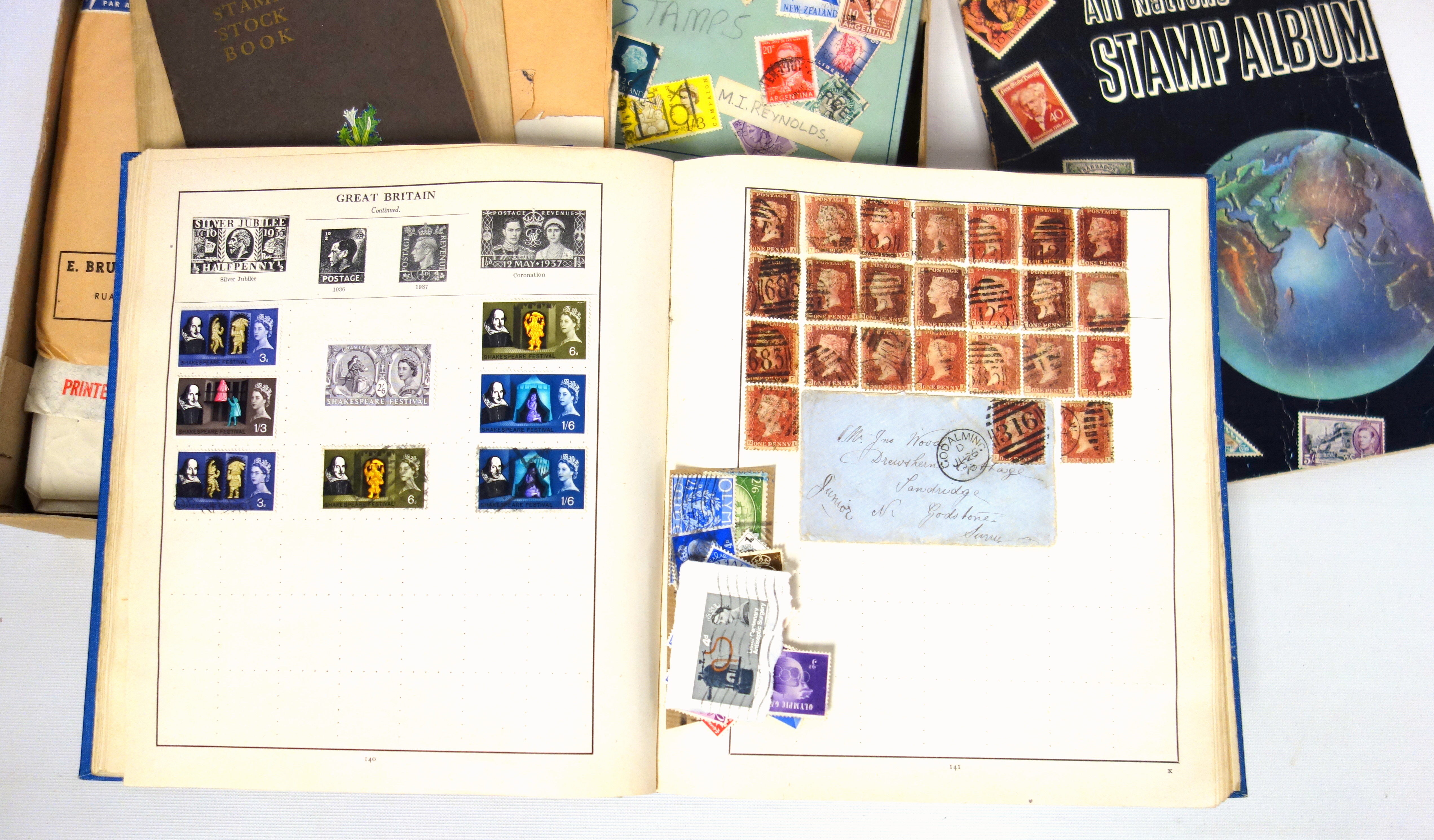 Strand stamp album with Victoria 1d red/browns and later Colonial and World stamps - Image 4 of 4