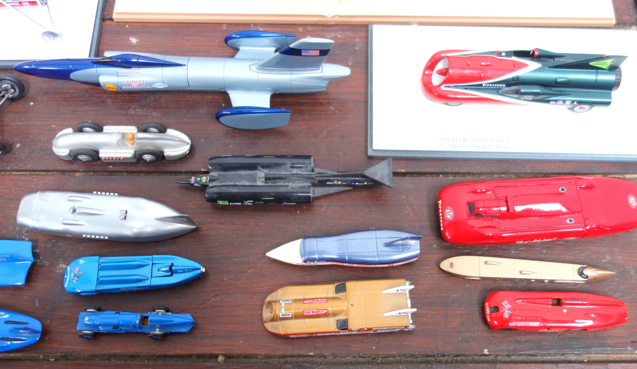 Collection of 25 models of land speed record cars, including Donald Campbell's Bluebirds, Bloodhound - Image 5 of 6