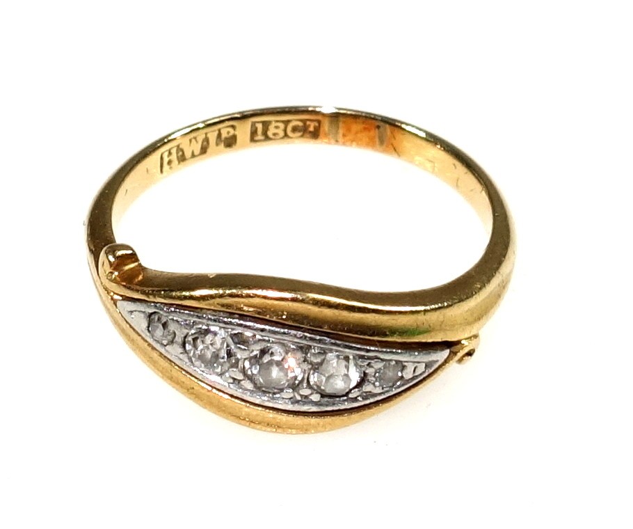 Edwardian 18ct gold dress ring set five diamonds, size L, 0.125 carat approx., 2.8 grams - Bild 2 aus 4