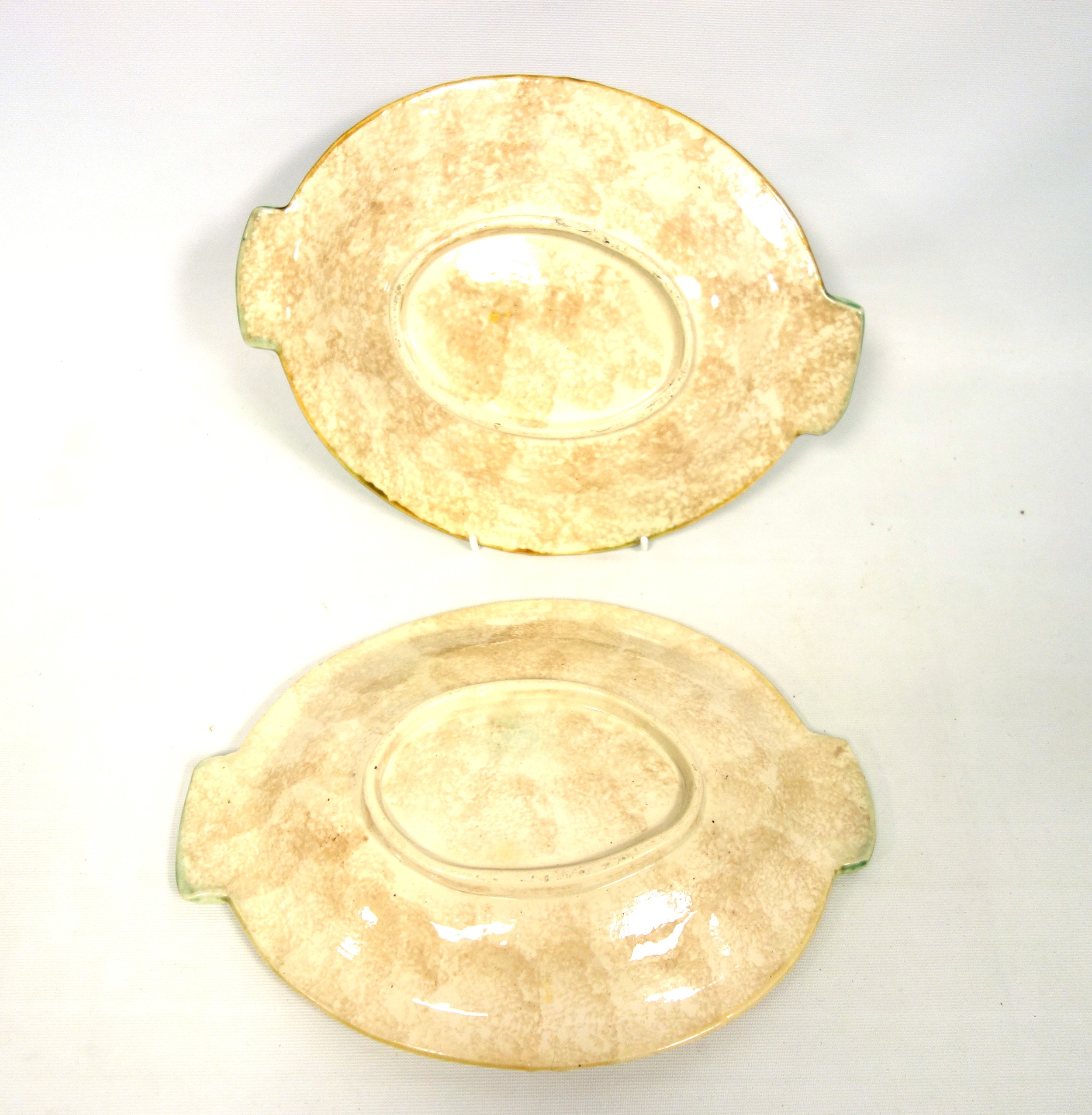 Two late 19th/early 20th century majolica leaf-form footed serving dishes moulded with a single - Image 7 of 7