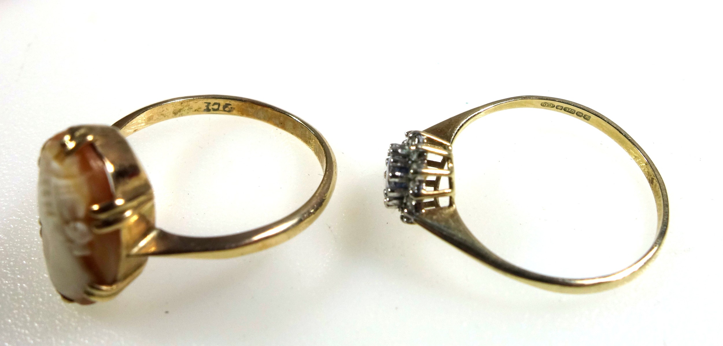 9ct gold cluster ring set blue stone and diamonds, size R, a similar single earring, gross weight - Image 2 of 4
