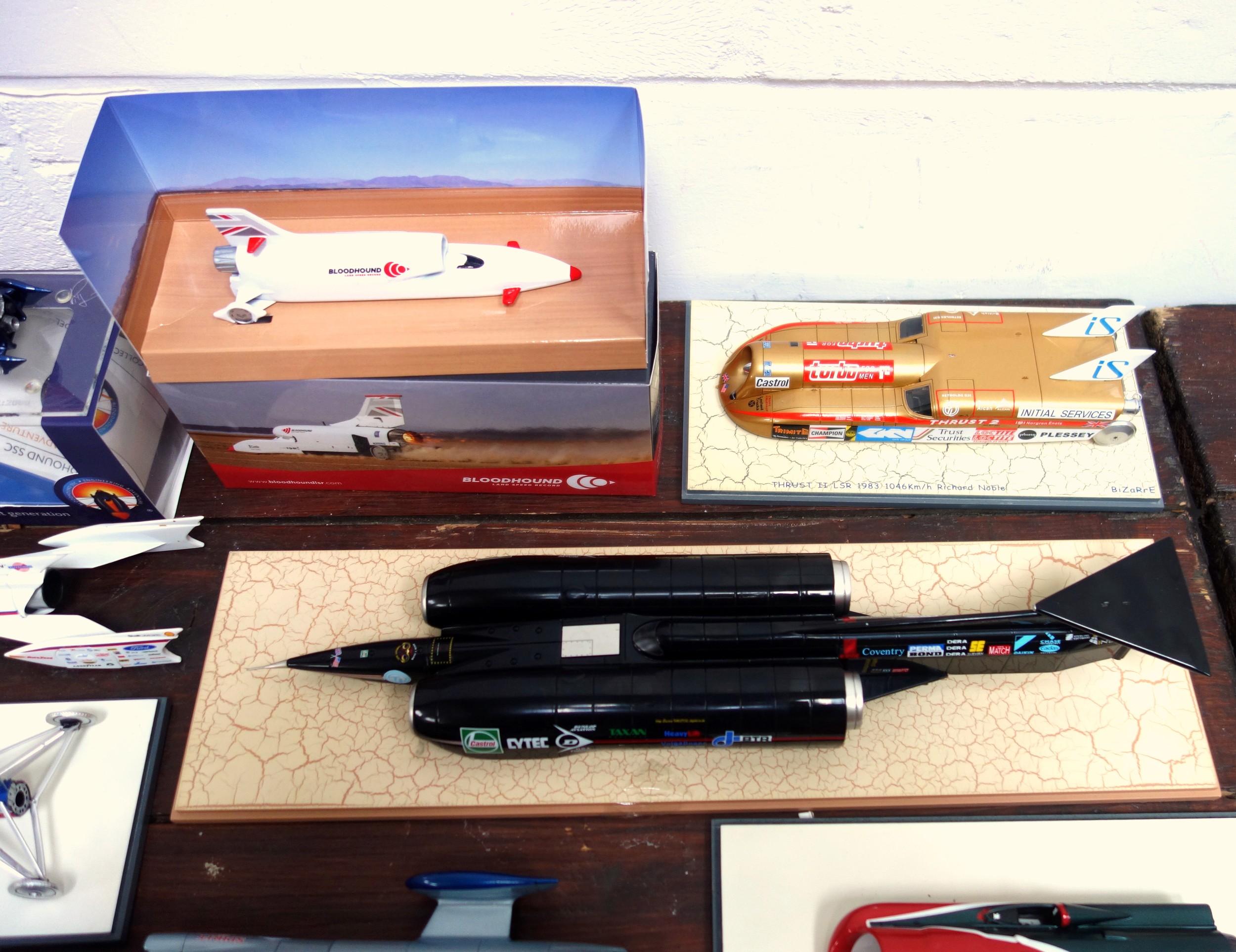 Collection of 25 models of land speed record cars, including Donald Campbell's Bluebirds, Bloodhound - Image 4 of 6