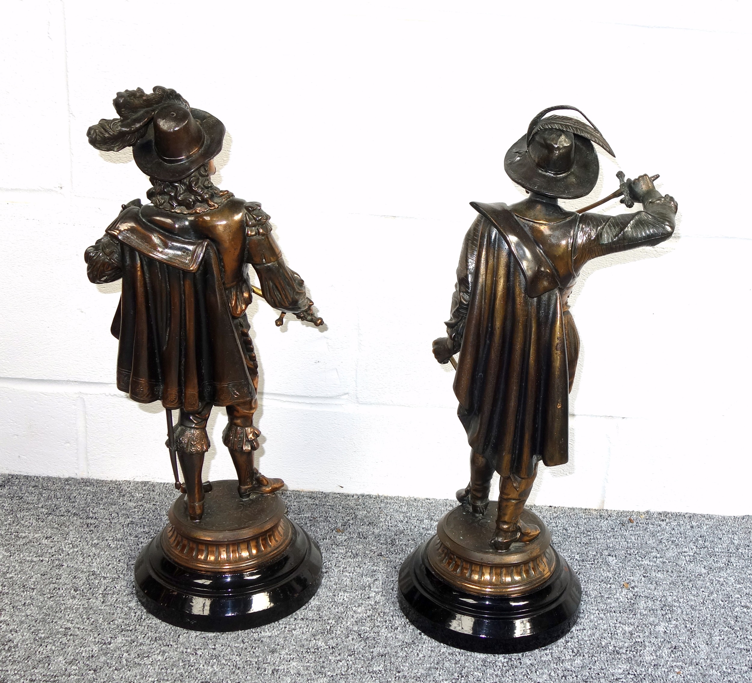Pair of Late 19th Century French spelter figures of courtiers, each with a sword, standing on a - Image 3 of 4