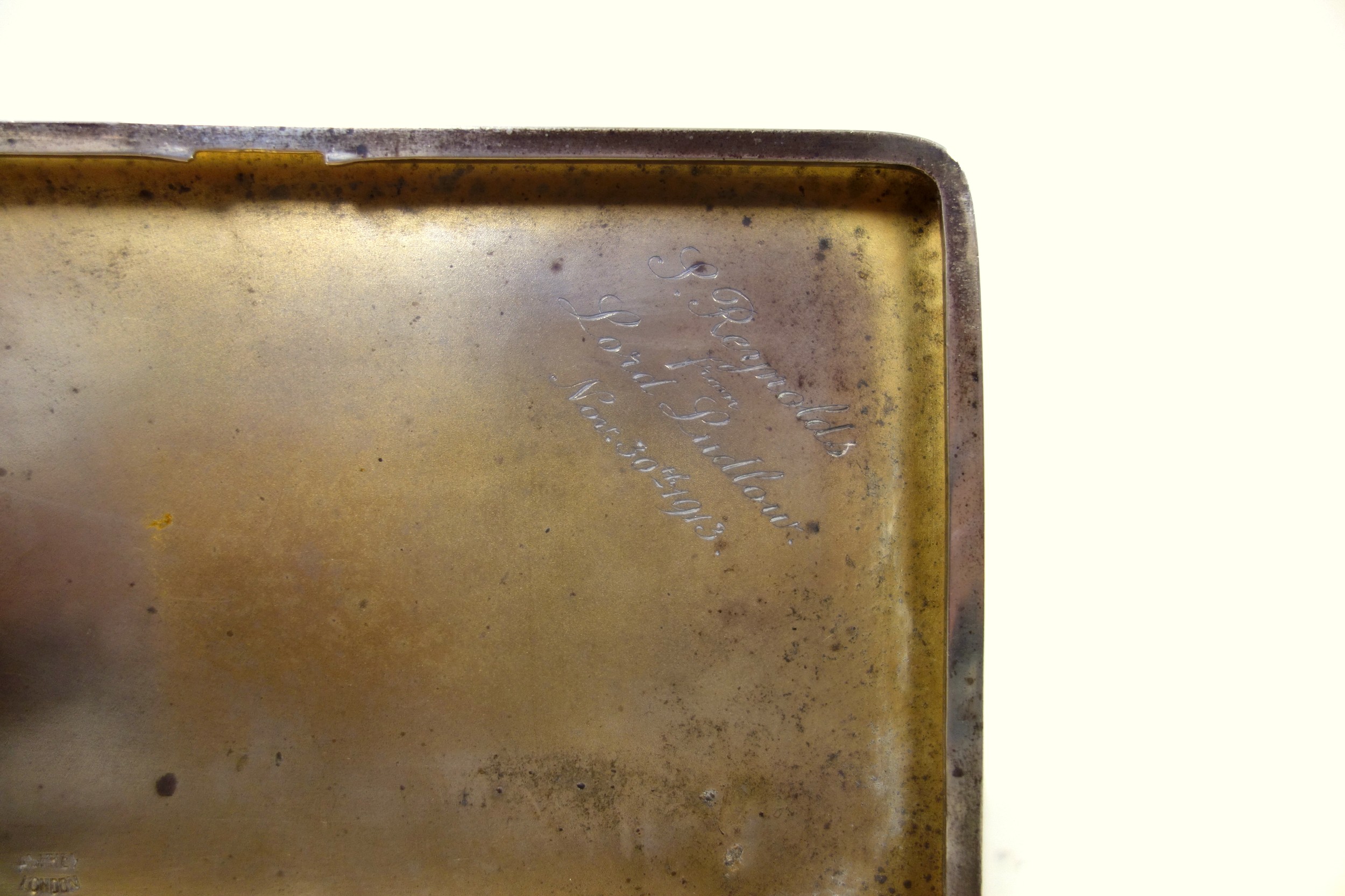George V silver rectangular cigarette case with a gilt interior and presentation inscription "S. - Image 4 of 5