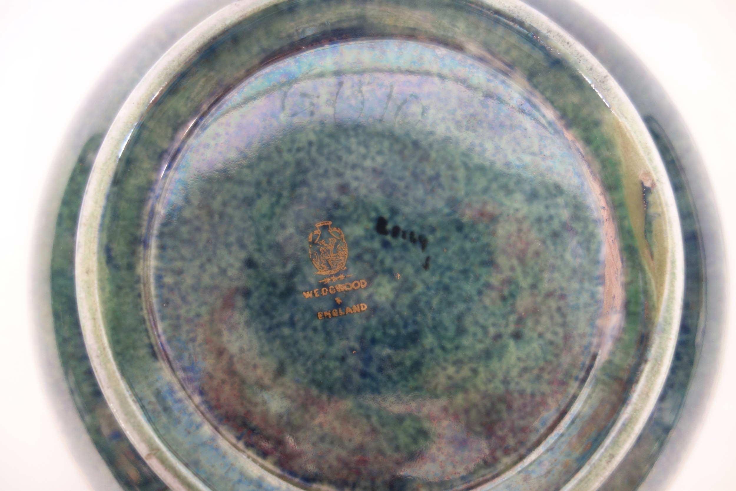 Daisy Makeig-Jones for Wedgwood, an 'Amherst Pheasant' pattern lustre bowl, circa 1920, the interior - Image 6 of 6