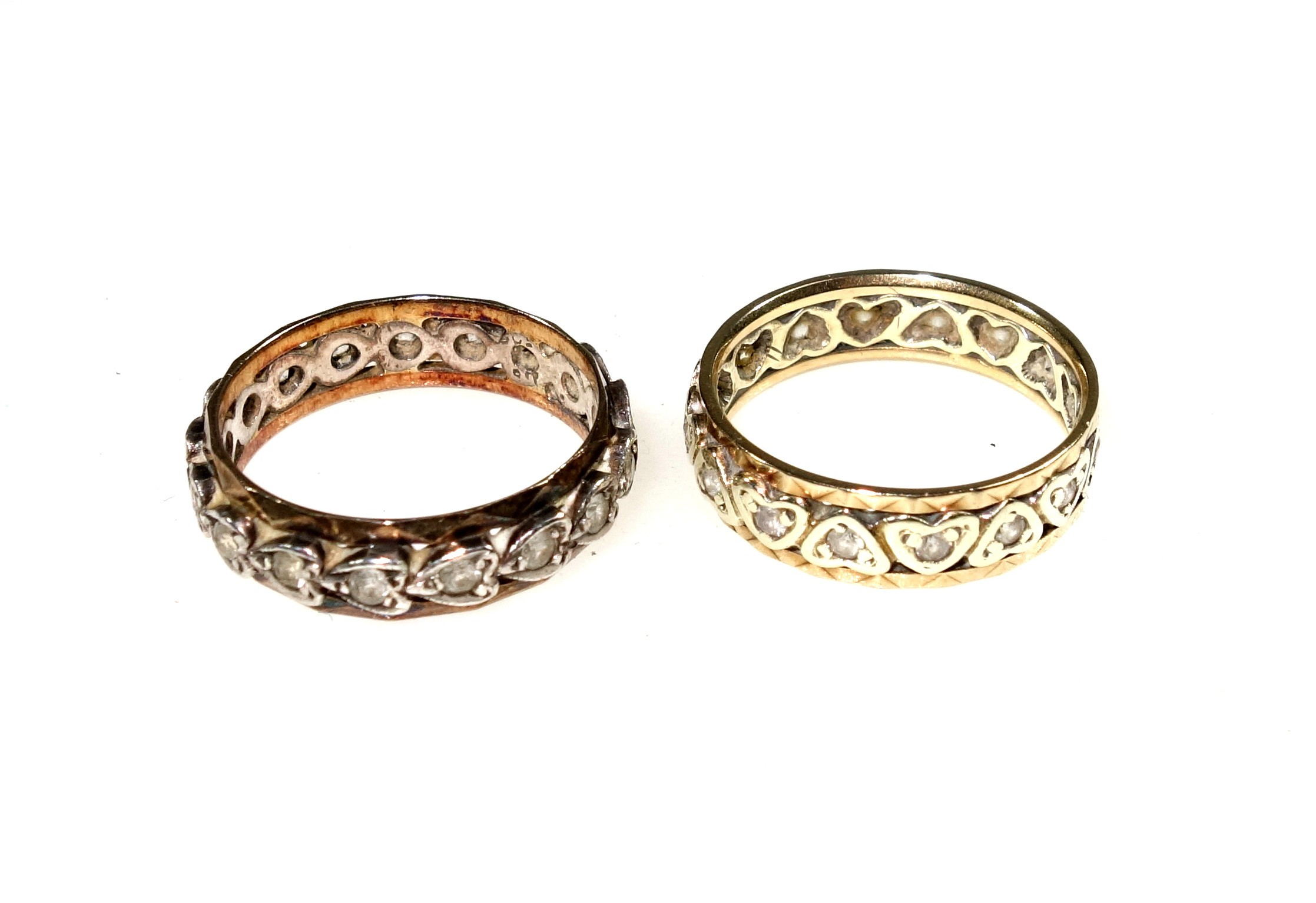 9ct gold faceted eternity ring set CZs in heart shaped settings, 3 grams and a similar ring - Image 3 of 6