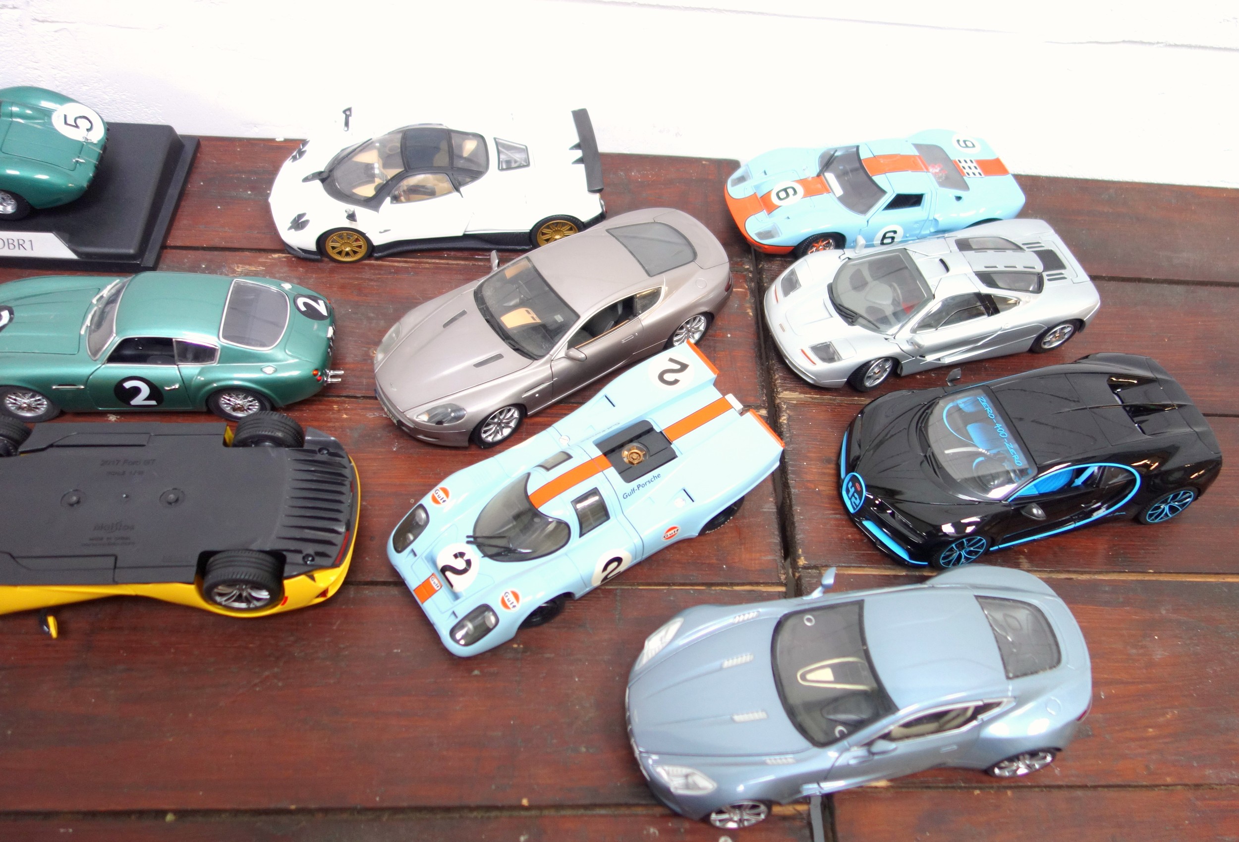 Twelve 1:18 scale diecast models of sports cars, including Burago Ferrari GTO and Bugatti Chiron; - Image 6 of 6