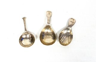 George III silver Fiddle Pattern caddy spoon, by J S, London, 1813, caddy spoon with shell bowl,