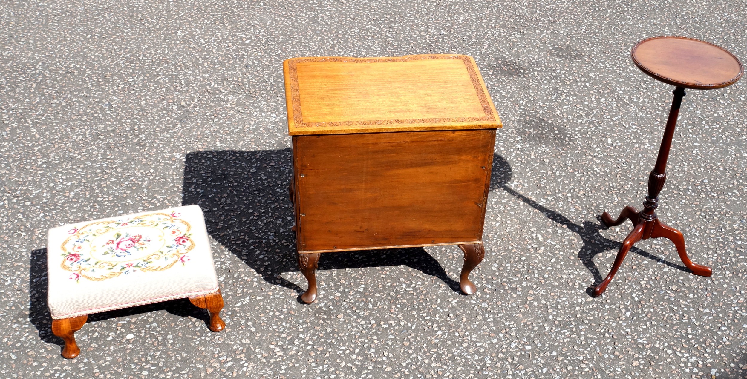 Eastern teak chest with a carved top with 3 inverted drawers, on cabriole legs, 60.5 x 54.5 x 39. - Image 3 of 3