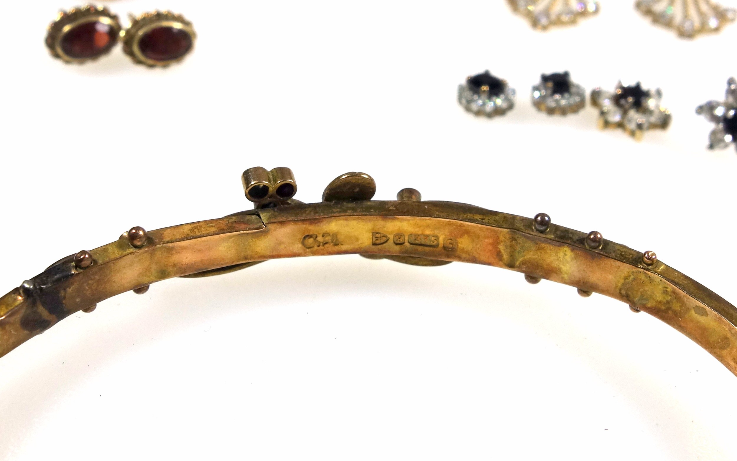 Victorian 9ct gold hinged bracelet, set rubies, sapphire, diamond and seed pearls (broken hinge, and - Image 3 of 3