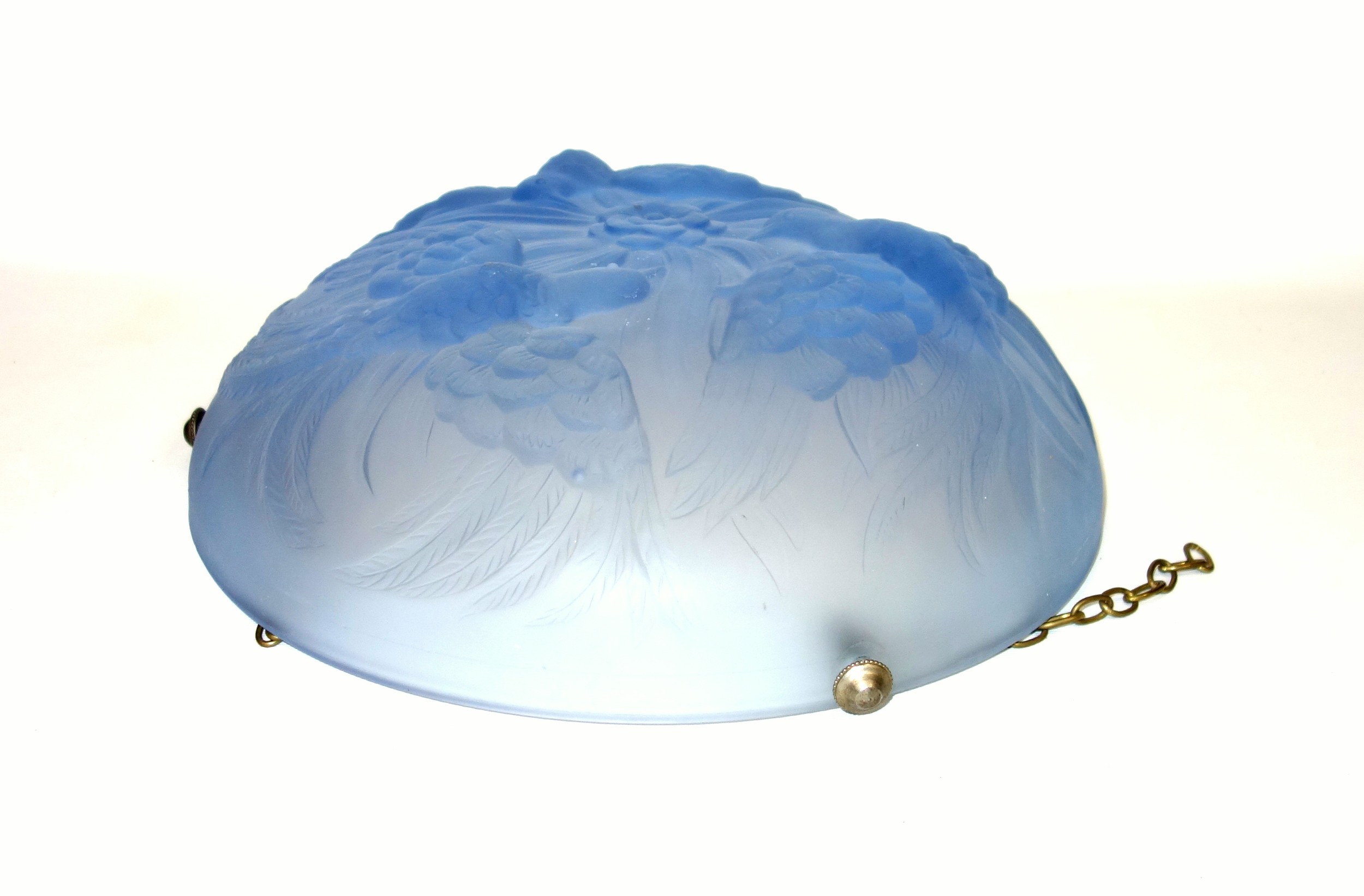 Art Deco blue frosted glass plafonnier with 3 moulded birds surrounding a central flower motif, - Image 4 of 6