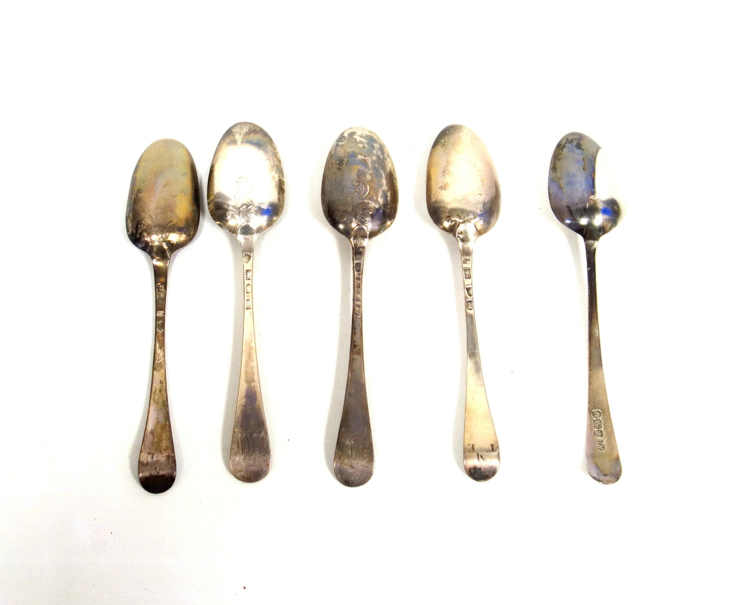 Pair of Early George III Hanoverian Pattern silver picture back table spoons, initialled "M T E", - Image 2 of 5