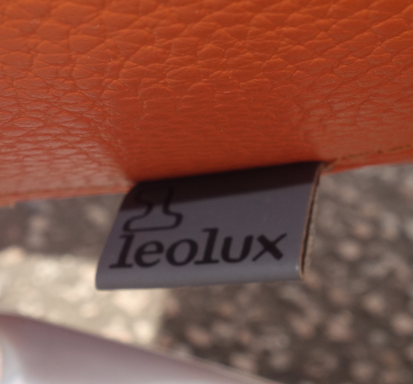 Leolux Caruzzo swivel armchair, designed by Hans Schrofer, launched 2015, custom made with orange - Image 6 of 6