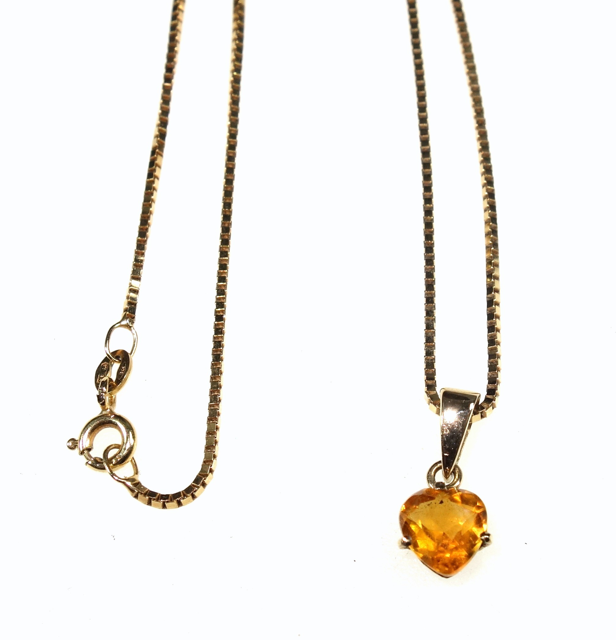 9ct gold Unoaerre box link necklace, length 46.5cm approx., and citrine heart shaped gold pendant, - Image 3 of 3