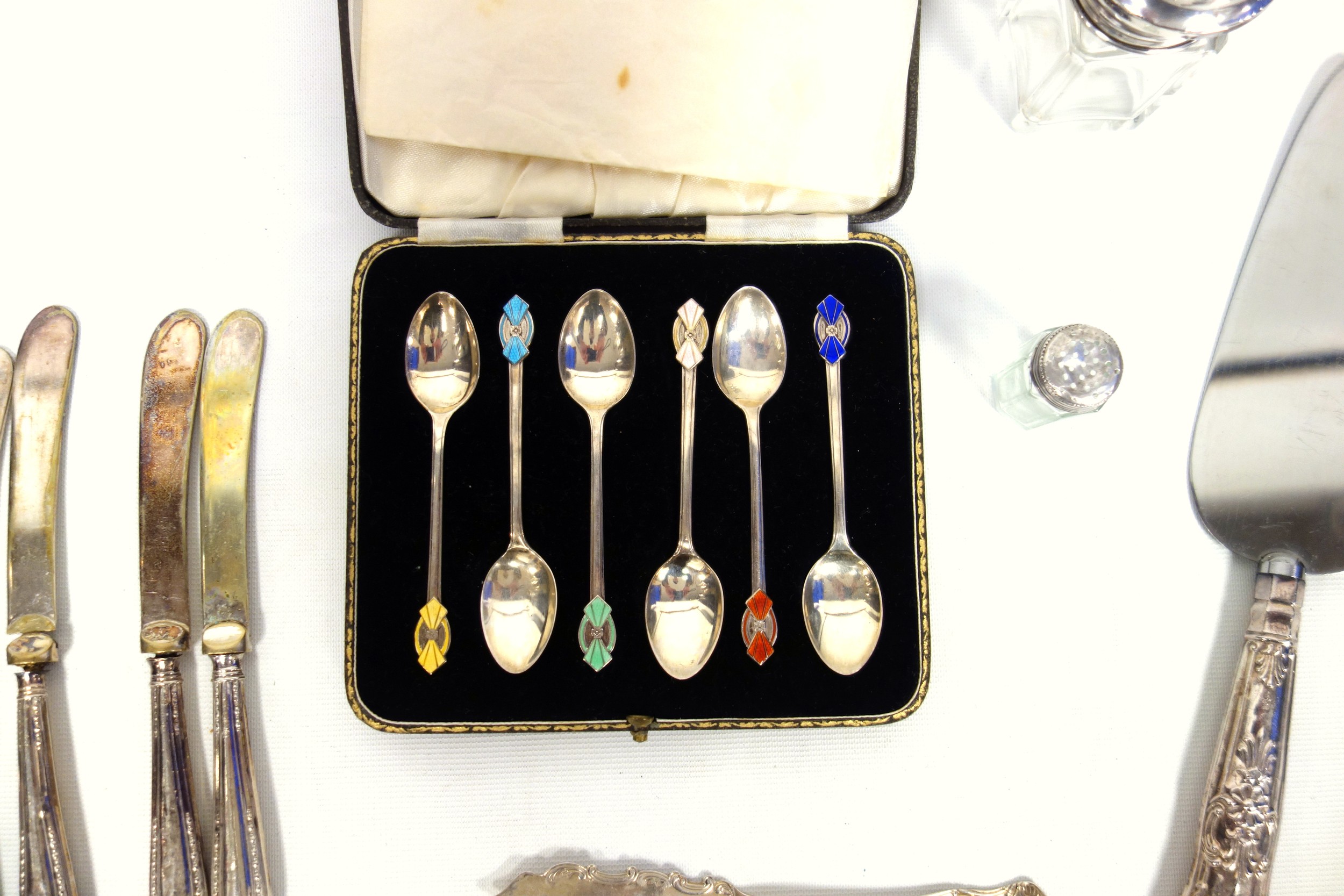 Set of 6 Art Deco silver and coloured enamel demitasse spoons, by Lanson Ltd., Birmingham, 1939, - Image 2 of 2
