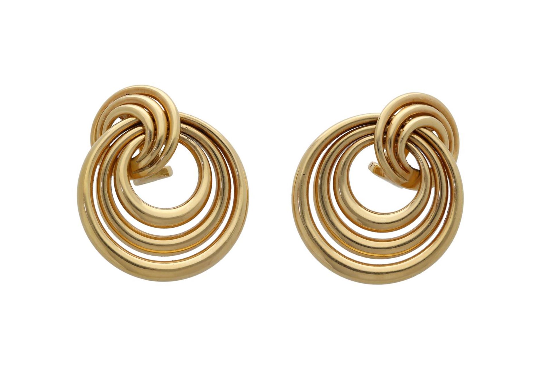 Cartier, a pair of 18-kt gold earrings, stamped Cartier, 1993 and No. C79672. D: 3,5 cm. Total weigh
