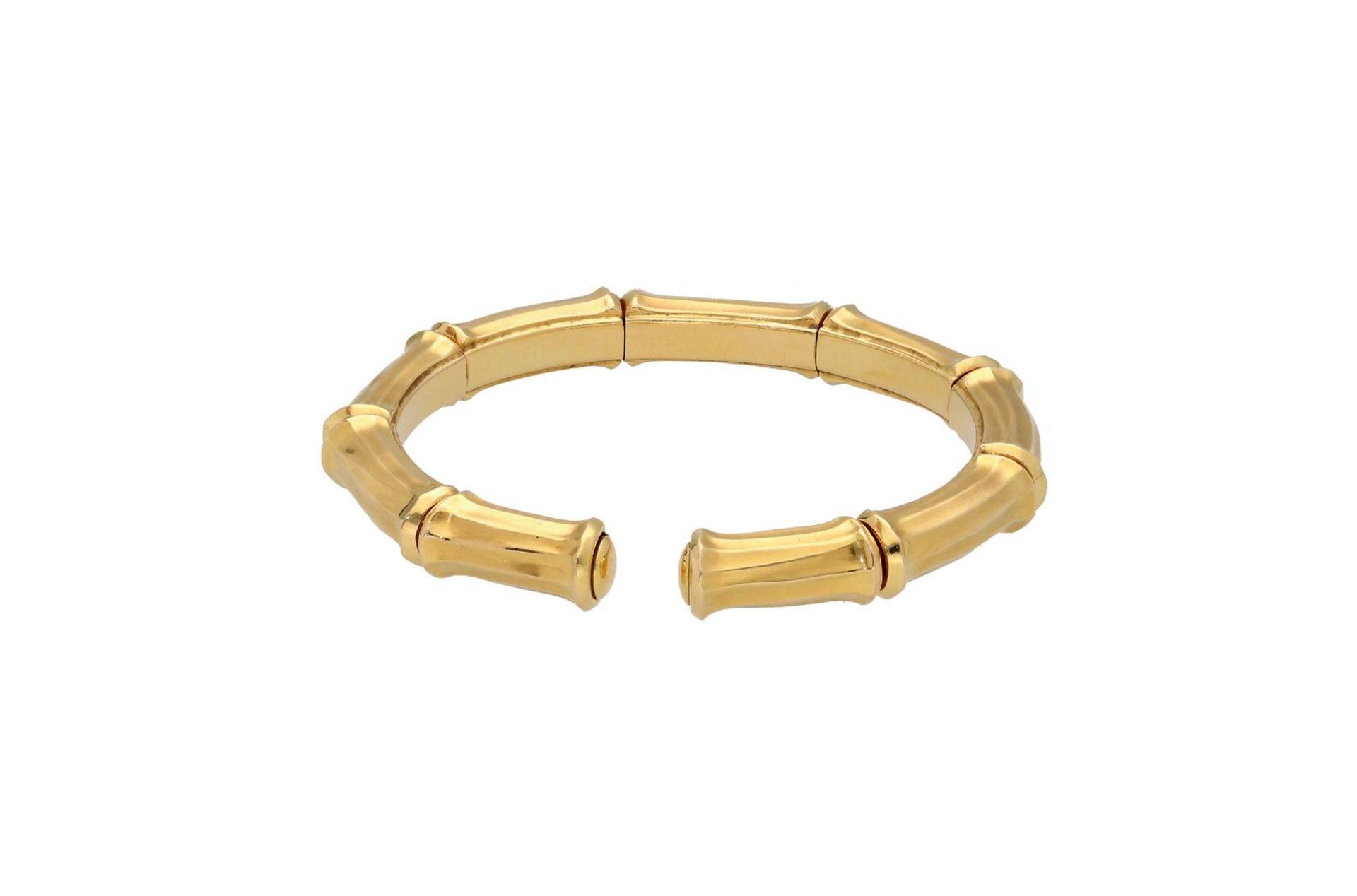 Cartier, an 18-kt gold cuff bracelet, 'Bamboo', No. 676481.
H x W: 6.5 x 7.5 cm. Total weight: 53.6  - Bild 3 aus 3