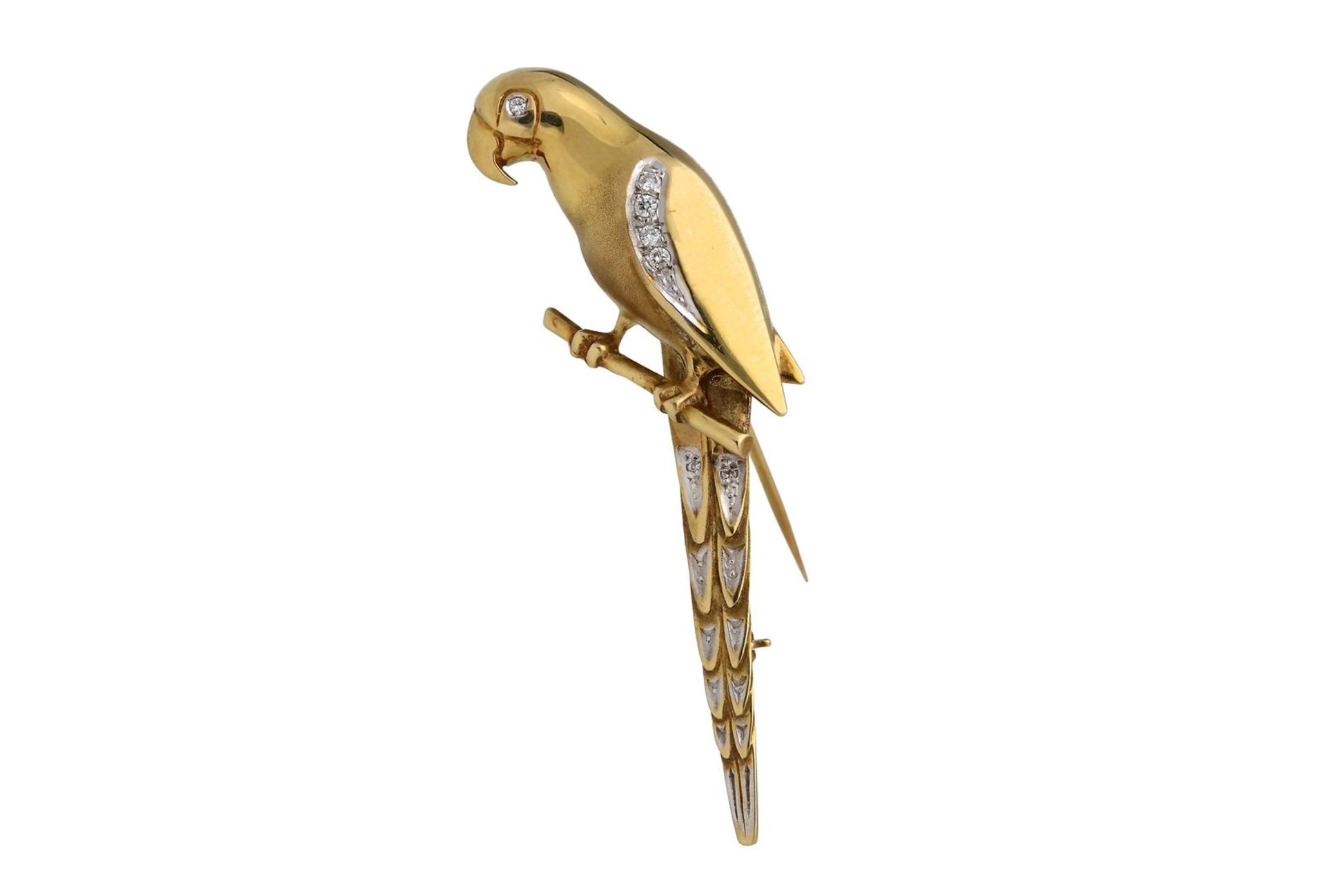 An 18-kt white and yellow gold novelty parrot brooch, set with brilliant cut diamonds, in total appr - Image 3 of 3