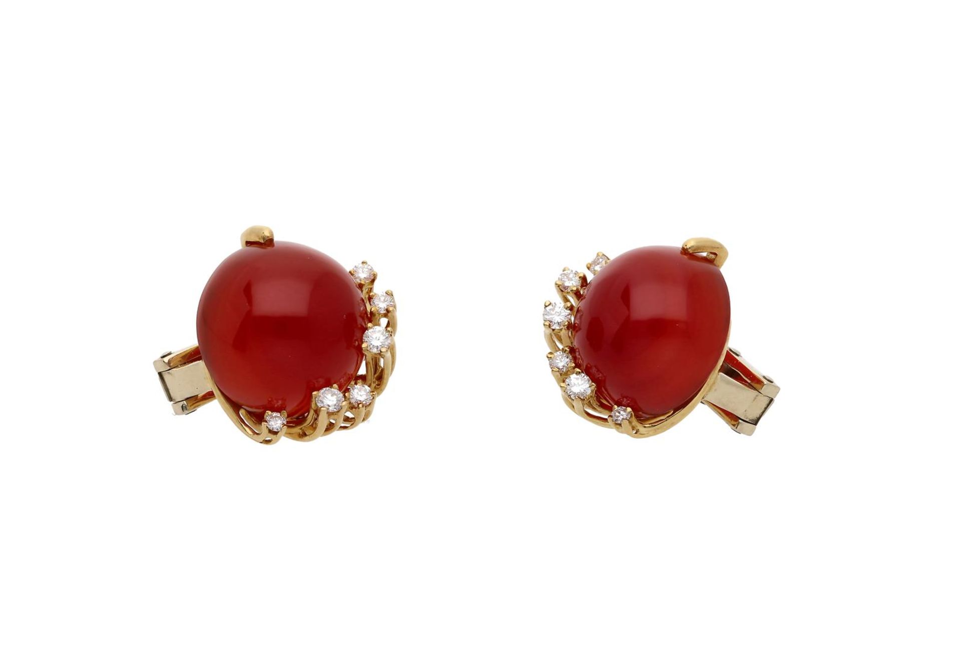 A pair of 18-kt earrings set with a carnelian cabochon with a diameter of approx. 15.5 mm, and brill - Image 2 of 3