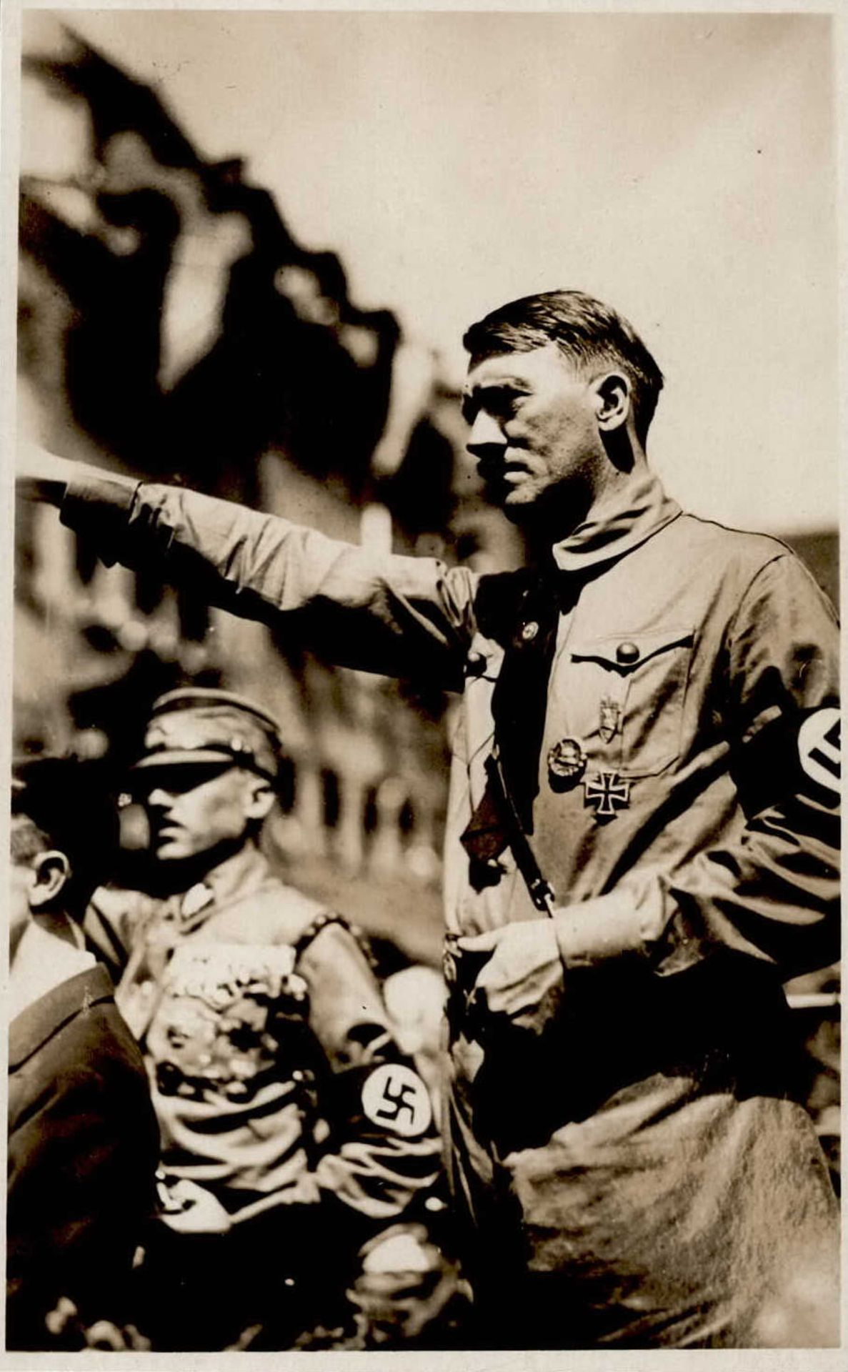 Hitler beim Appell I-II