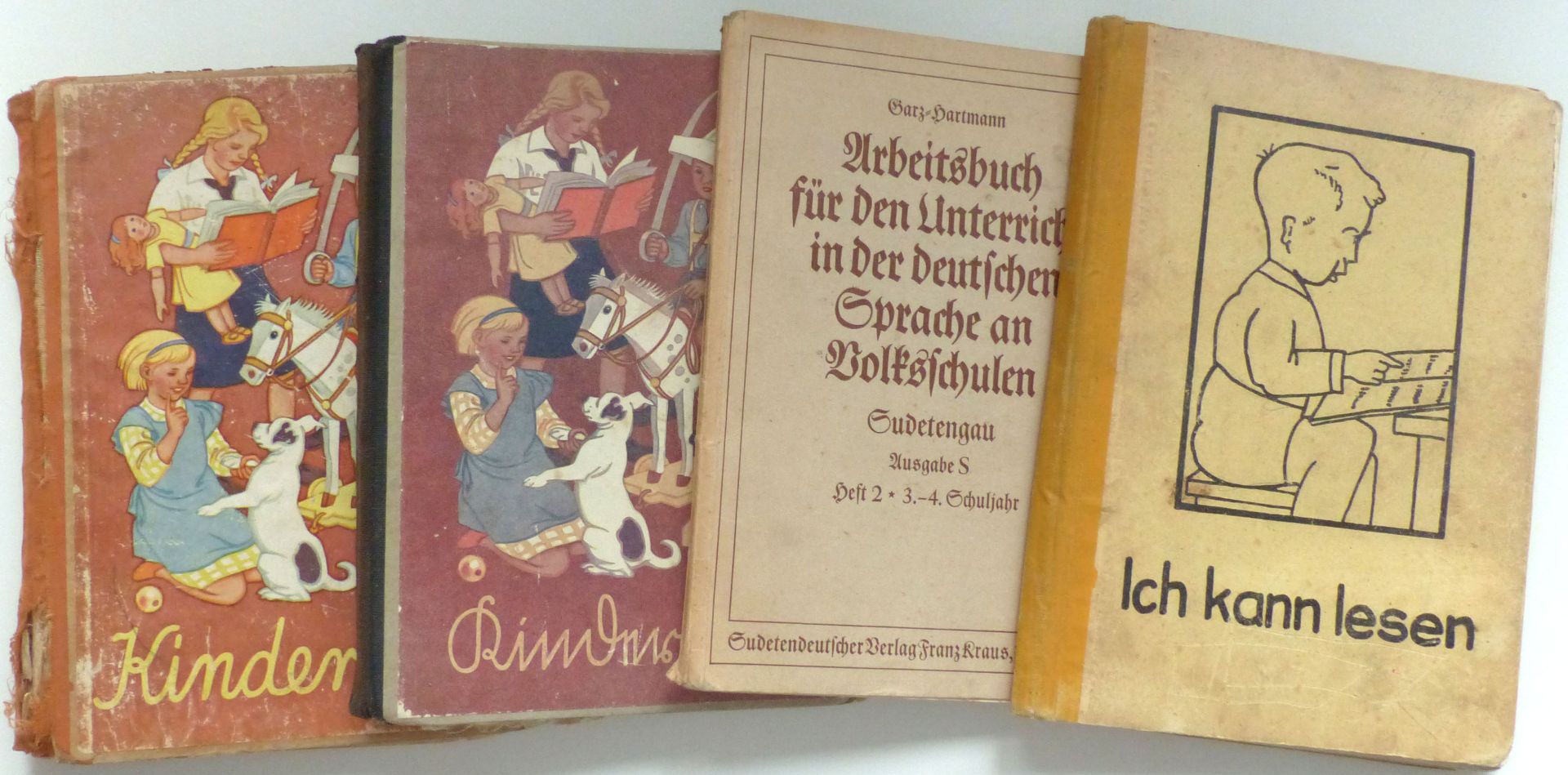 Buch WK II Konvolut mit 4 Schulbüchern 1941 II (Gebrauchsspuren)