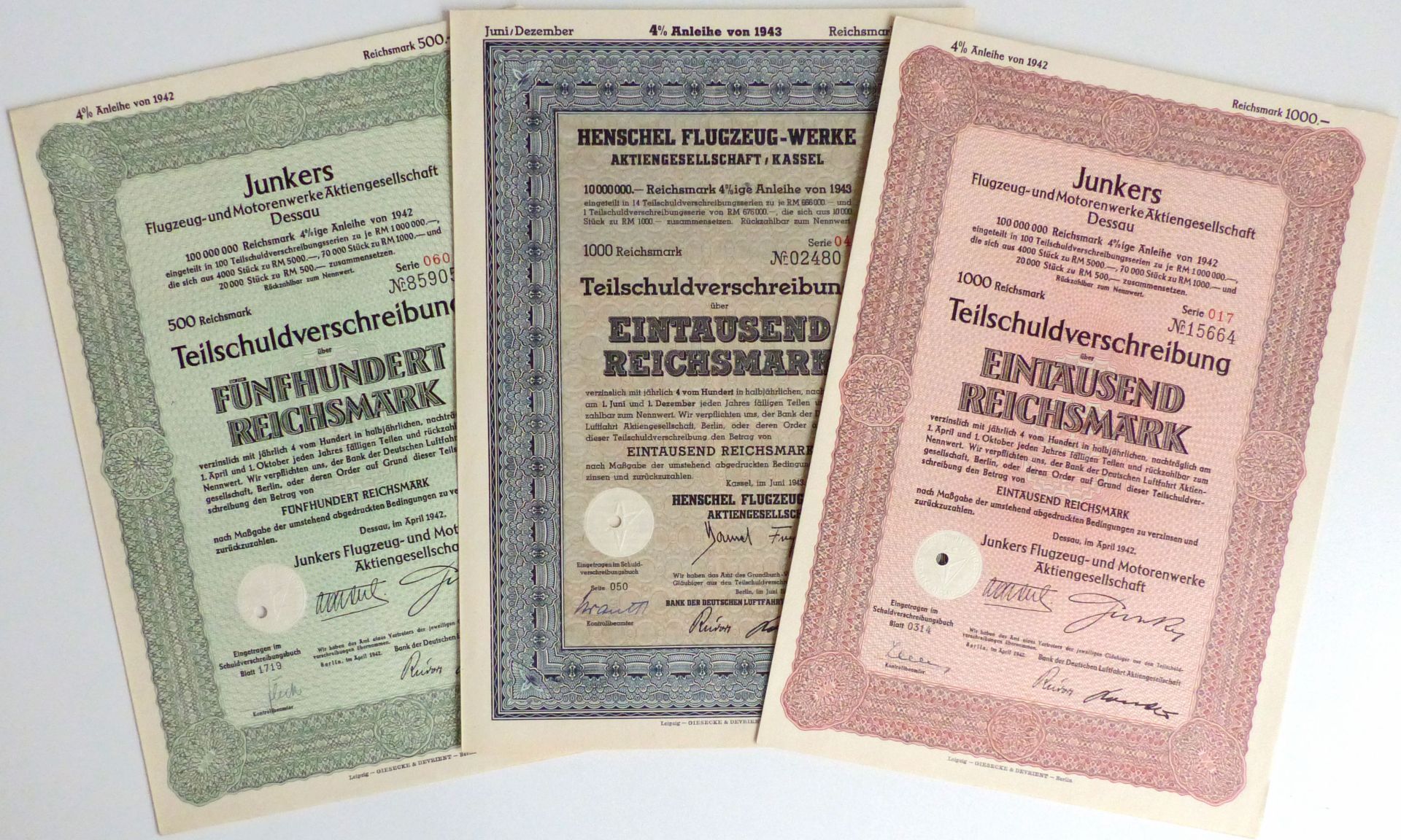 Beruf Lot mit 8 Teilschuldverschreibungen der Junkers Flugzeug- und Motorenwerke Dessau 1942-43 I-