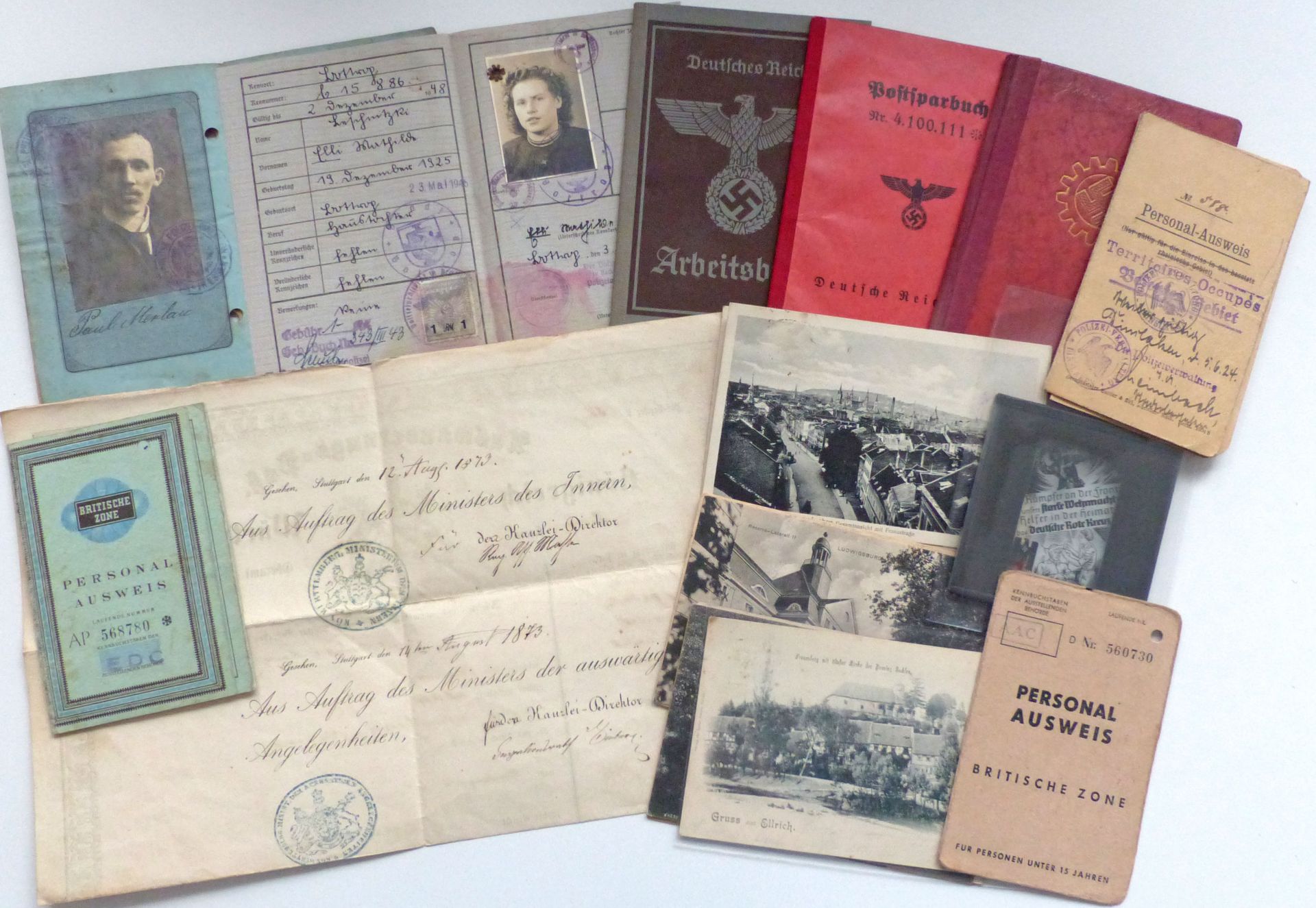 WK II Dokumente Interessantes Lot mit 12 Dokumenten und Ausweisen aus dem Zeitraum 1873-1951, dazu 2