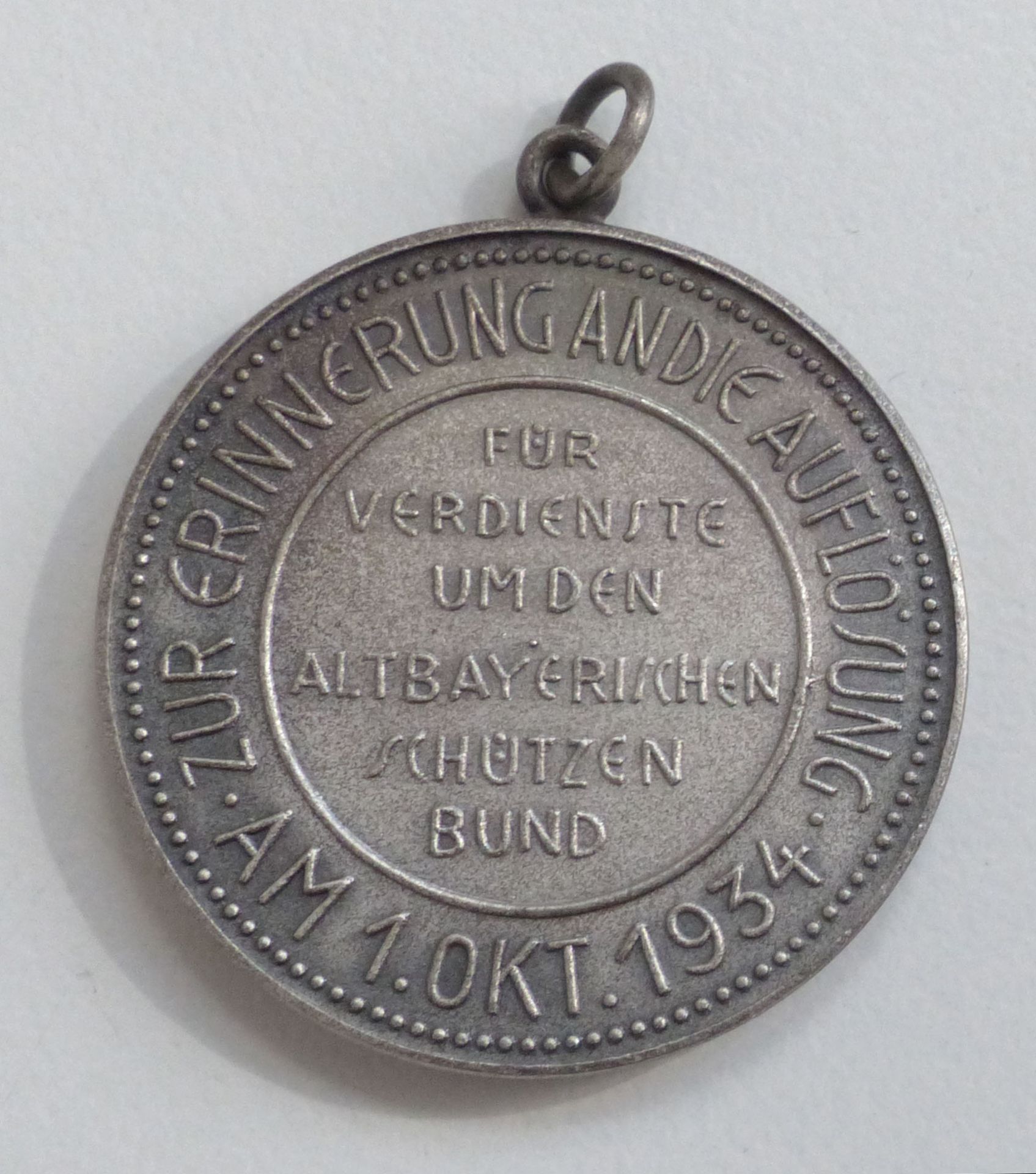 Schützen Medaille für Verdienste um den altbayrischen Schützenbund 1954 silber ca. 30 mm Durchm. I-