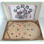 Spielzeug GERMA Spiel-Apparat 4 Rechnungsarten um 1930, mit Original-Schachtel und Anleitung, voll