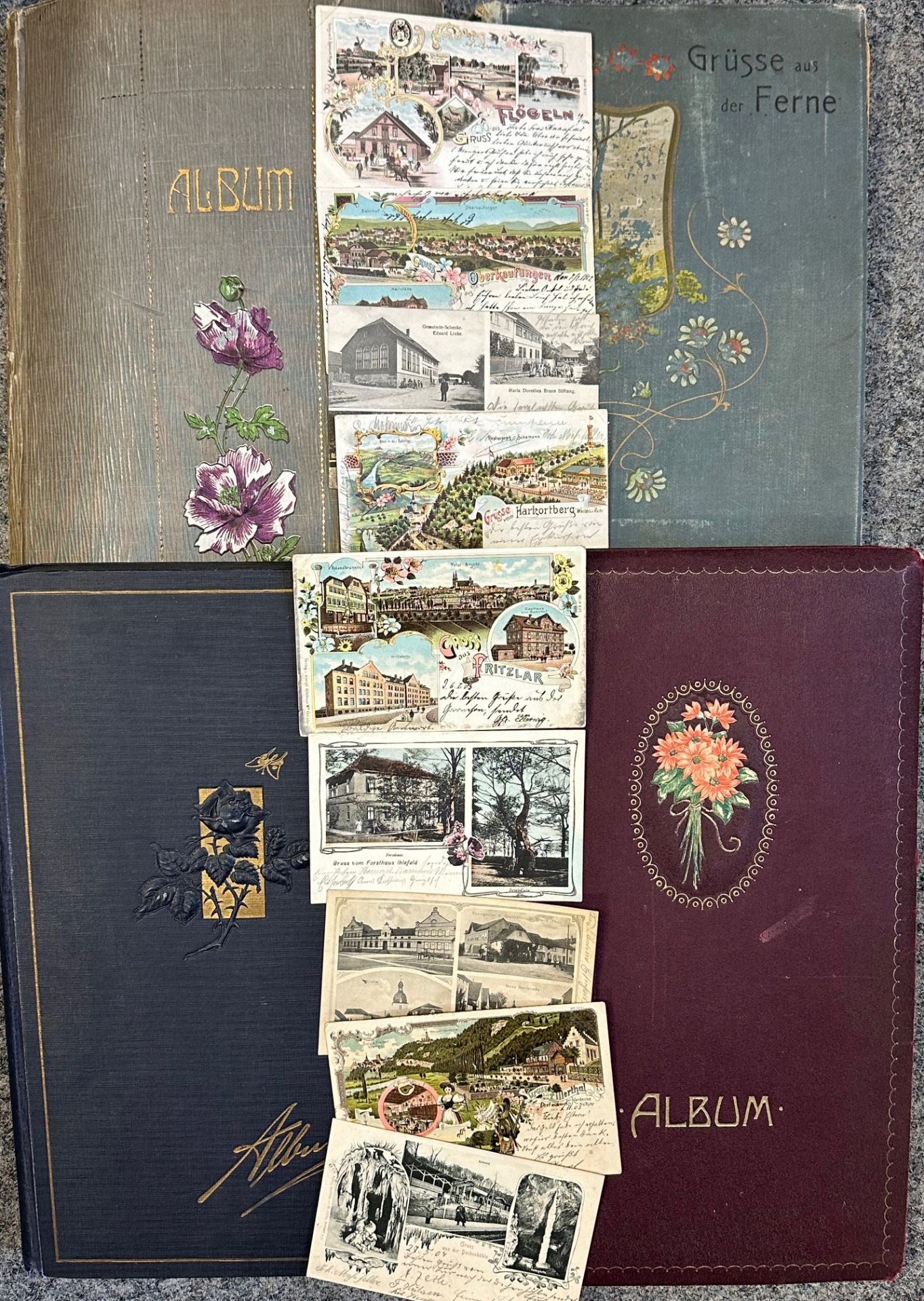 Nachlass eines Sammlers 4 alte Alben mit circa 950 Ansichtskarten, darunter einige bessere I-II R!