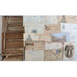Feldpost WK I Sammlung im Karton mit mehreren hundert Belegen, Briefen, Faltbriefen u. Postkarten
